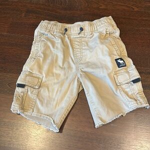 Abercrombie kids khaki cargo shorts